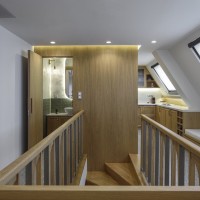 Oak skin apartment